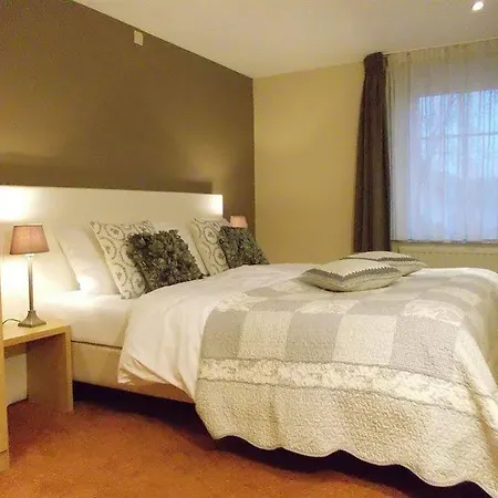 Hotell Js